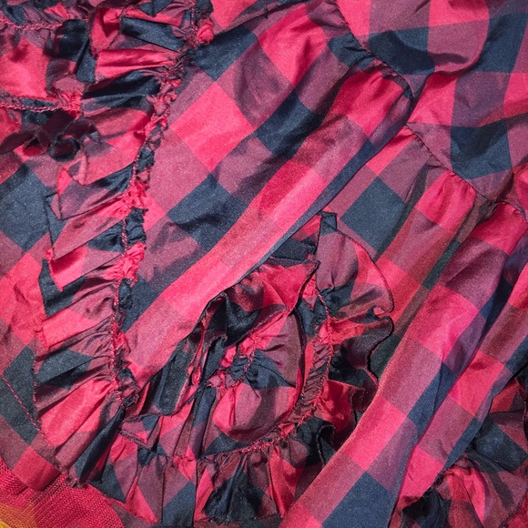 Souris Mini High Quality Red and Black Plaid Skirt - Picture 2 of 3